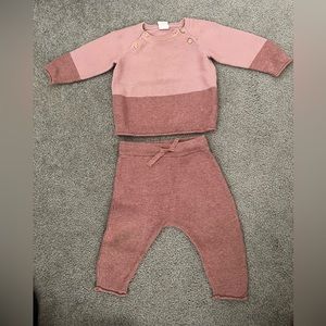 Cutest H&M baby girl knit set